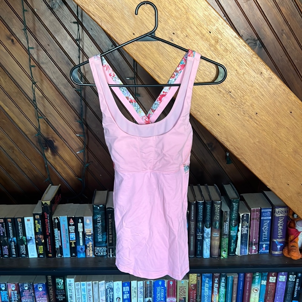 Pink Lululemon Tank Top Size 8 Excellent Used Condition